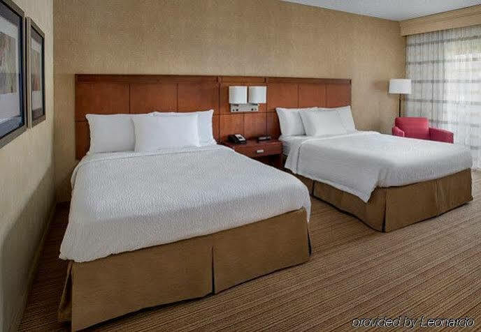 Hotel Courtyard Newark Liberty International Airport Zewnętrze zdjęcie